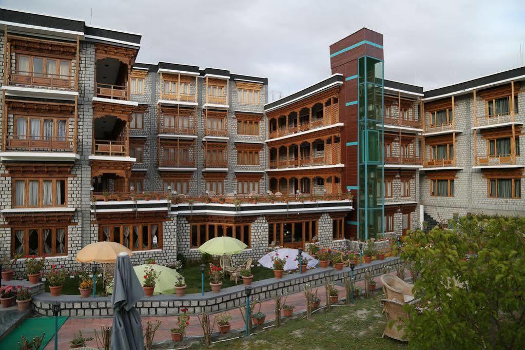 Hotel Shangrila - Leh Exterior photo