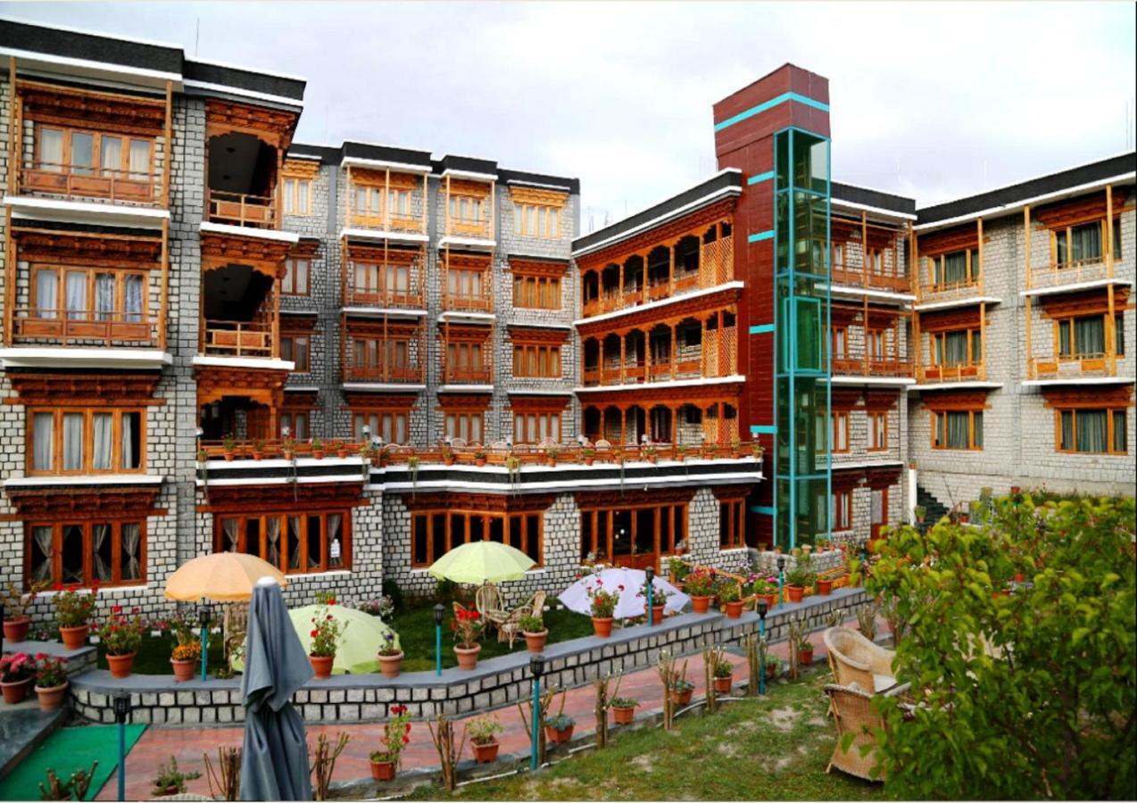 Hotel Shangrila - Leh Exterior photo